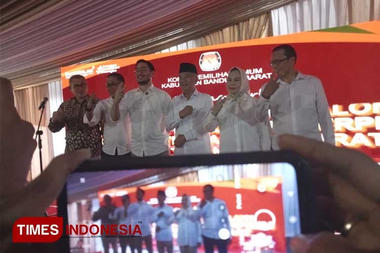 Jeje-Asep Resmi Pimpin Bandung Barat, Janjikan 32 Program Prioritas untuk Masyarakat
