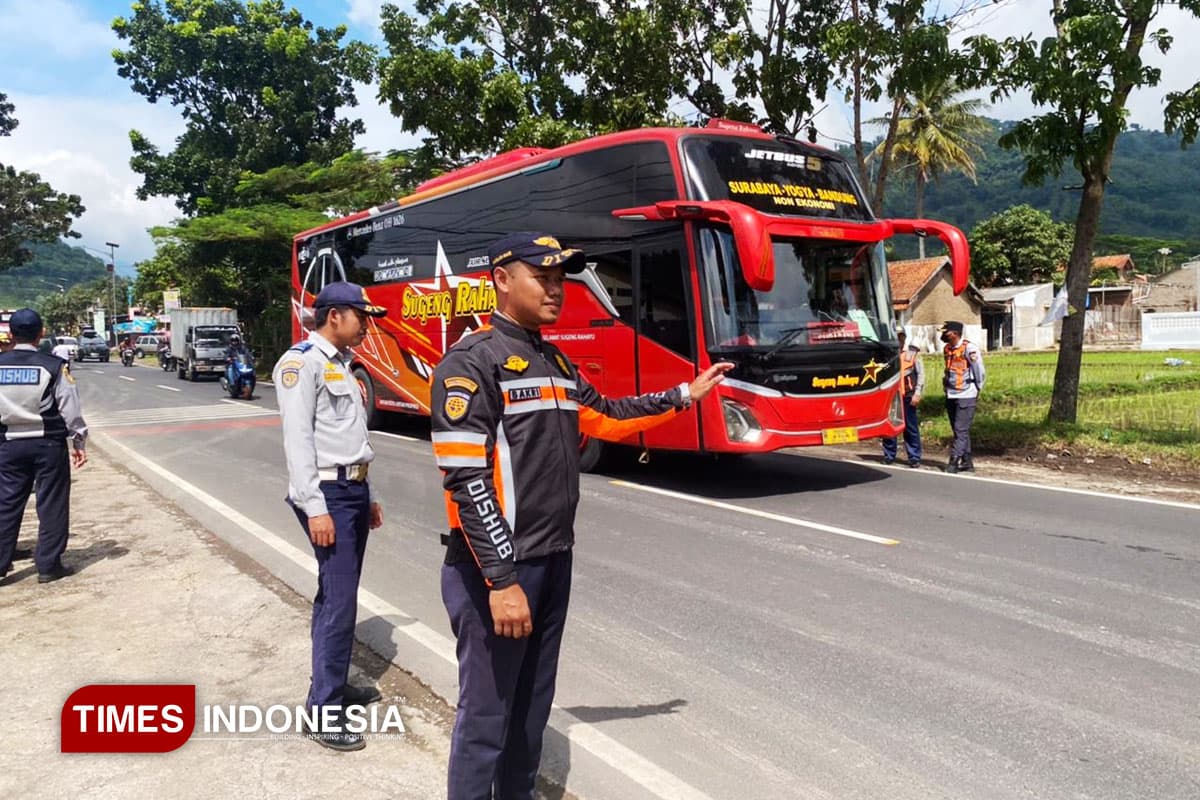 Warga Jabar Diminta Manfaatkan Aplikasi Sapawarga Agar Mudik Lancar